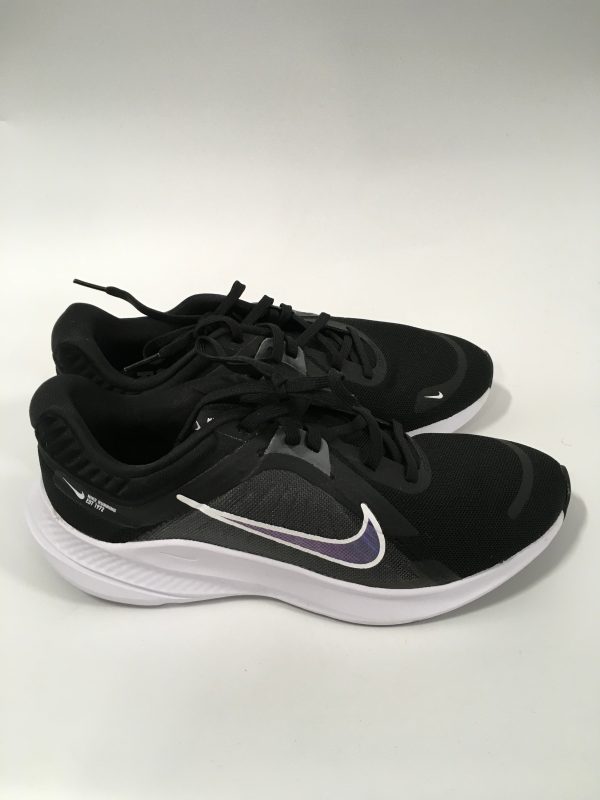 Black Shoes Athletic Nike, Size 8 Discount