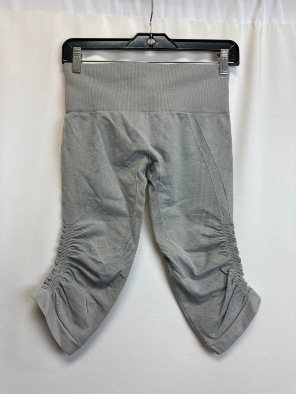 Athletic Capris By Lululemon  Size: 6 Online Sale