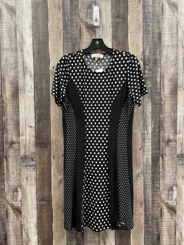 Black & White Dress Casual Midi Michael Kors, Size M For Sale