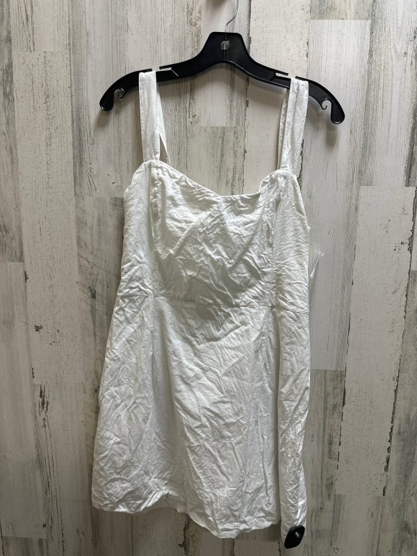 White Dress Casual Short Abercrombie And Fitch, Size L For Sale