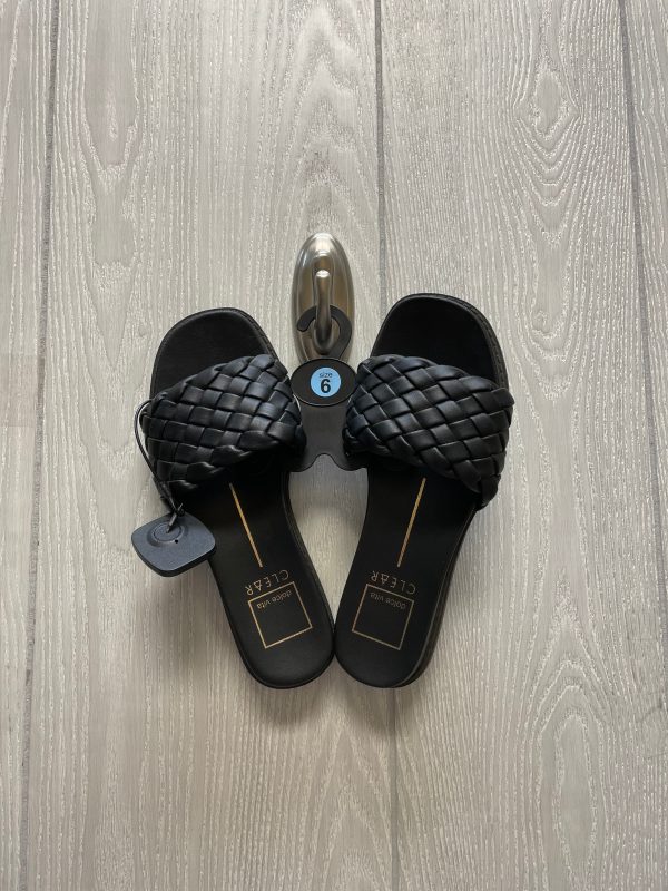 Black Sandals Flats Dolce Vita, Size 6 Hot on Sale