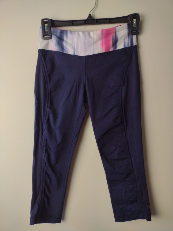 Athletic Leggings Capris By Lululemon  Size: 4 on Sale