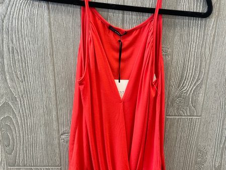 Red Top Sleeveless West Kei, Size S Online Hot Sale