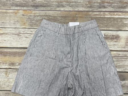 Striped Pattern Shorts Old Navy, Size Xs Online Hot Sale