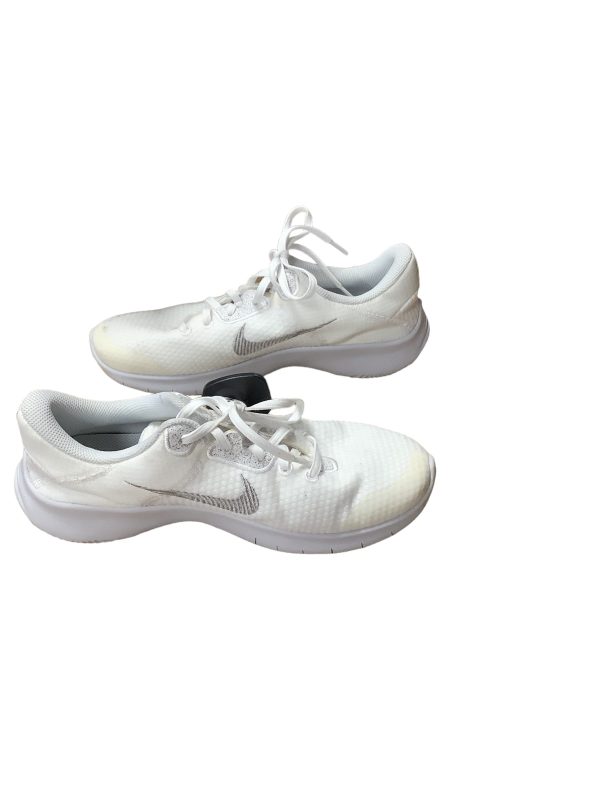 White Shoes Athletic Nike, Size 9 Online now