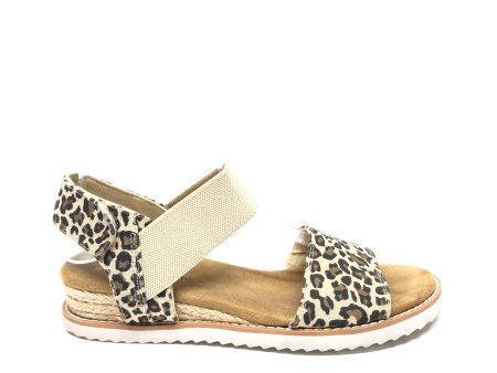 Animal Print Sandals Flats Bobs, Size 6.5 Supply