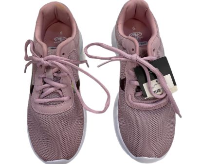 Shoes Athletic By Athletic Works  Size: 6 on Sale