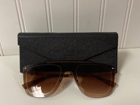 Sunglasses Clothes Mentor, Size 01 Piece Online Hot Sale