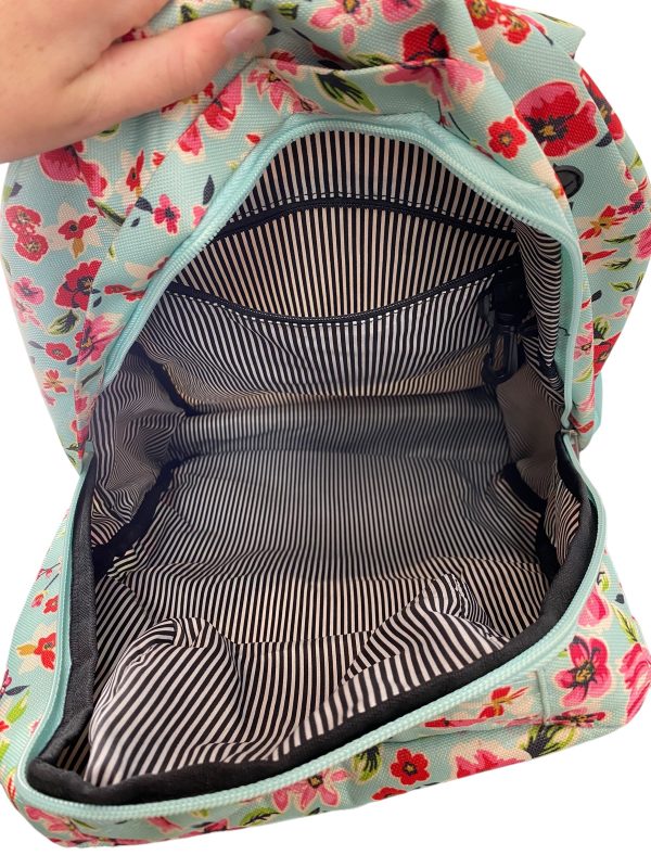 Backpack Clothes Mentor, Size Large Sale