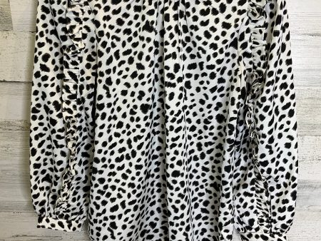 Animal Print Top Long Sleeve Clothes Mentor, Size Xs Hot on Sale