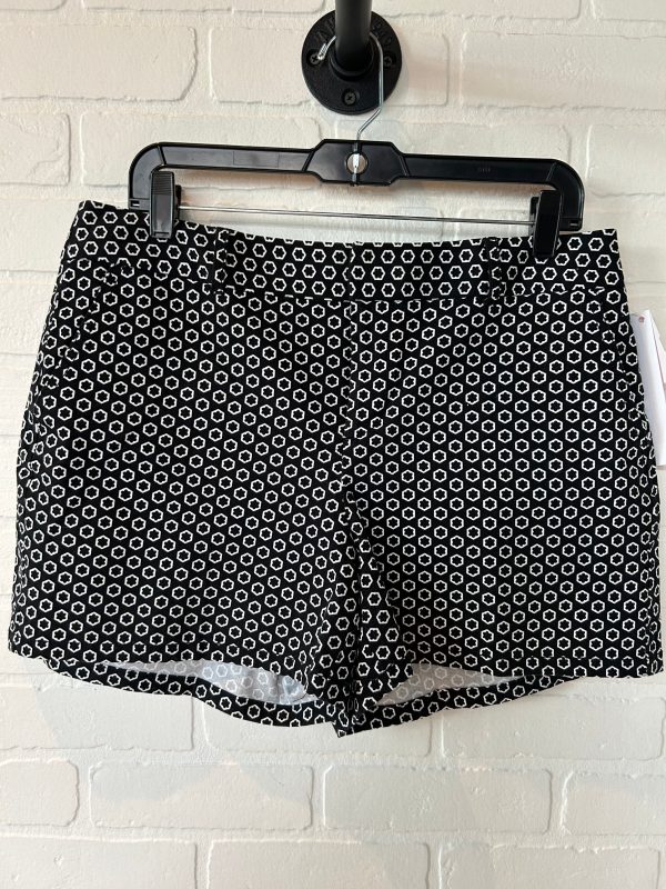 Black & White Shorts Elle, Size 10 Online Hot Sale