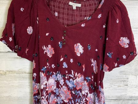 Red Top Short Sleeve Maurices, Size M Online Hot Sale