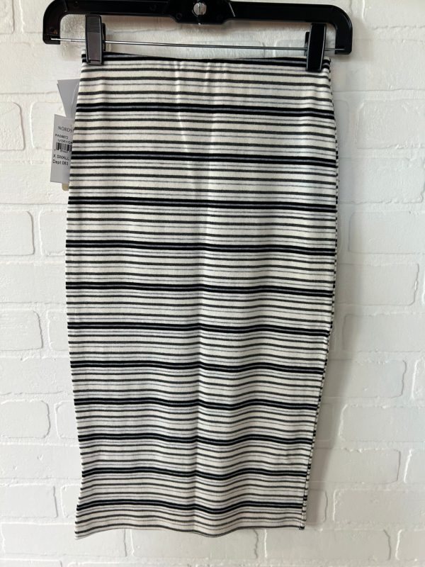 Black & Cream Skirt Midi Painted Threads, Size 0 Fashion