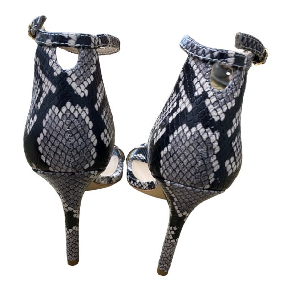 Snakeskin Print Shoes Heels Stiletto Stuart Weitzman, Size 6 Sale